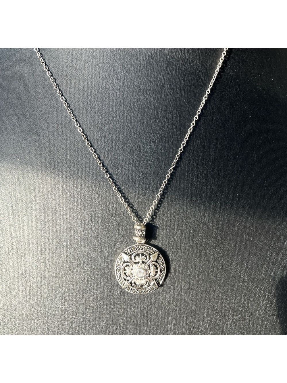 Necklace - Picture 5 of 5